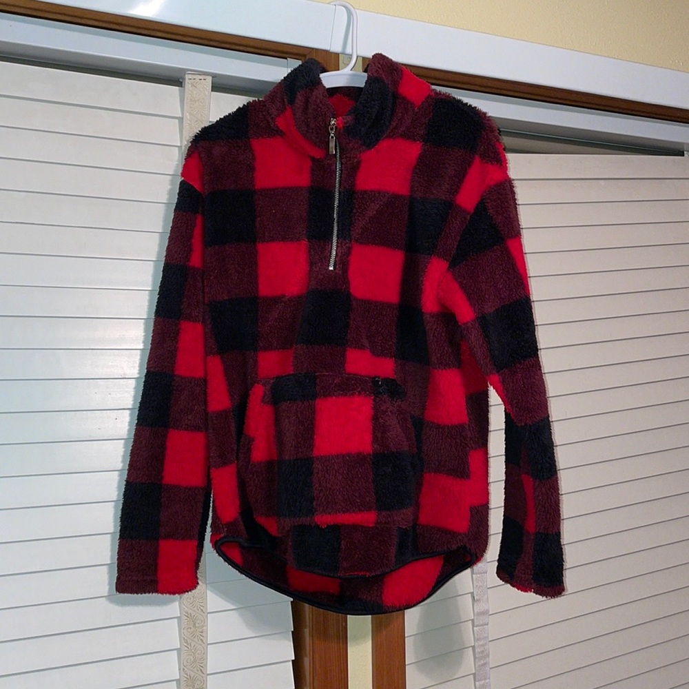 Quarter zip women’s S